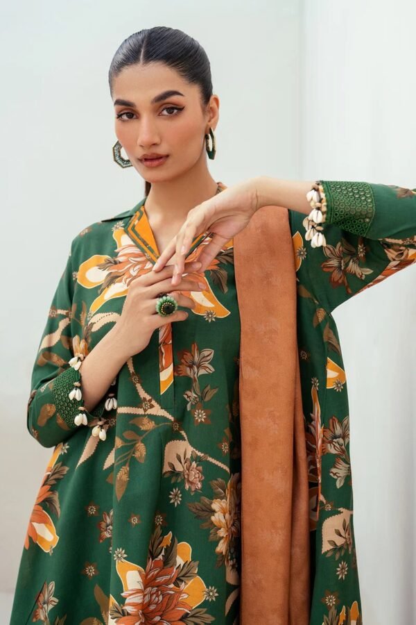 Digital Printed  3 Pc Khaddar-Unstitched- Suit- Baroque - Image 3