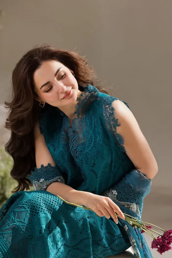 SOBIA NAZIR Design 2A Luxury Lawn 2025 Unstitched 3 PIECE - Image 3